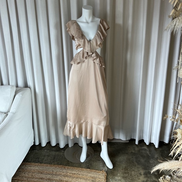 Show Me Your Mumu Zoey Midi Dress in Champagne Luxe Satin size S - Picture 4 of 6